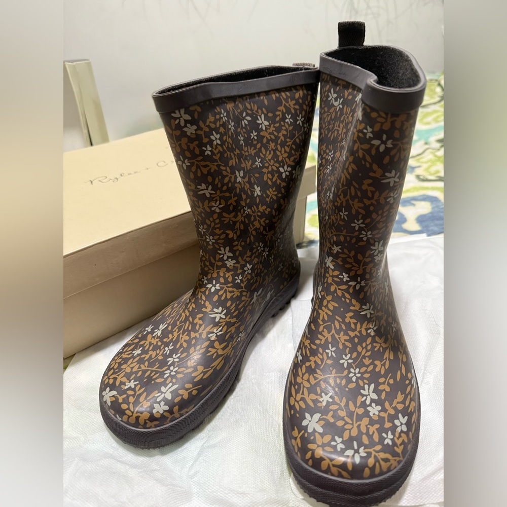 NEW Rylee + Cru Winter Bloom Boots - Picture 2 of 5